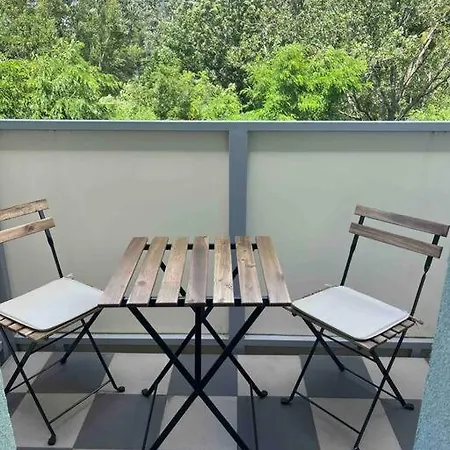 Moderny Apartman S Terasou Apartment